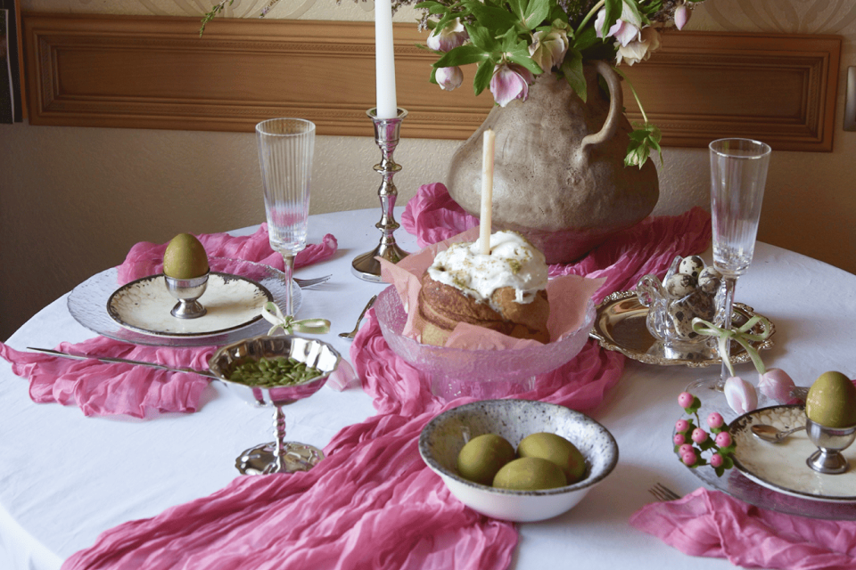 Весенняя сервировка от ВОКС: как накрыть стол, который хочется фотографировать